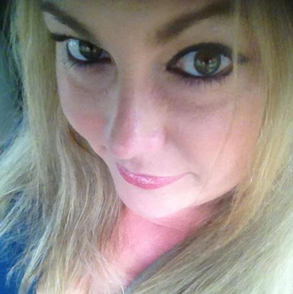 Meet your Posher, Carly